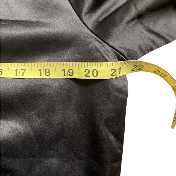 MAX black yellow long sleeve full zip bomber satin style jacket size med unisex - Picture 7 of 10